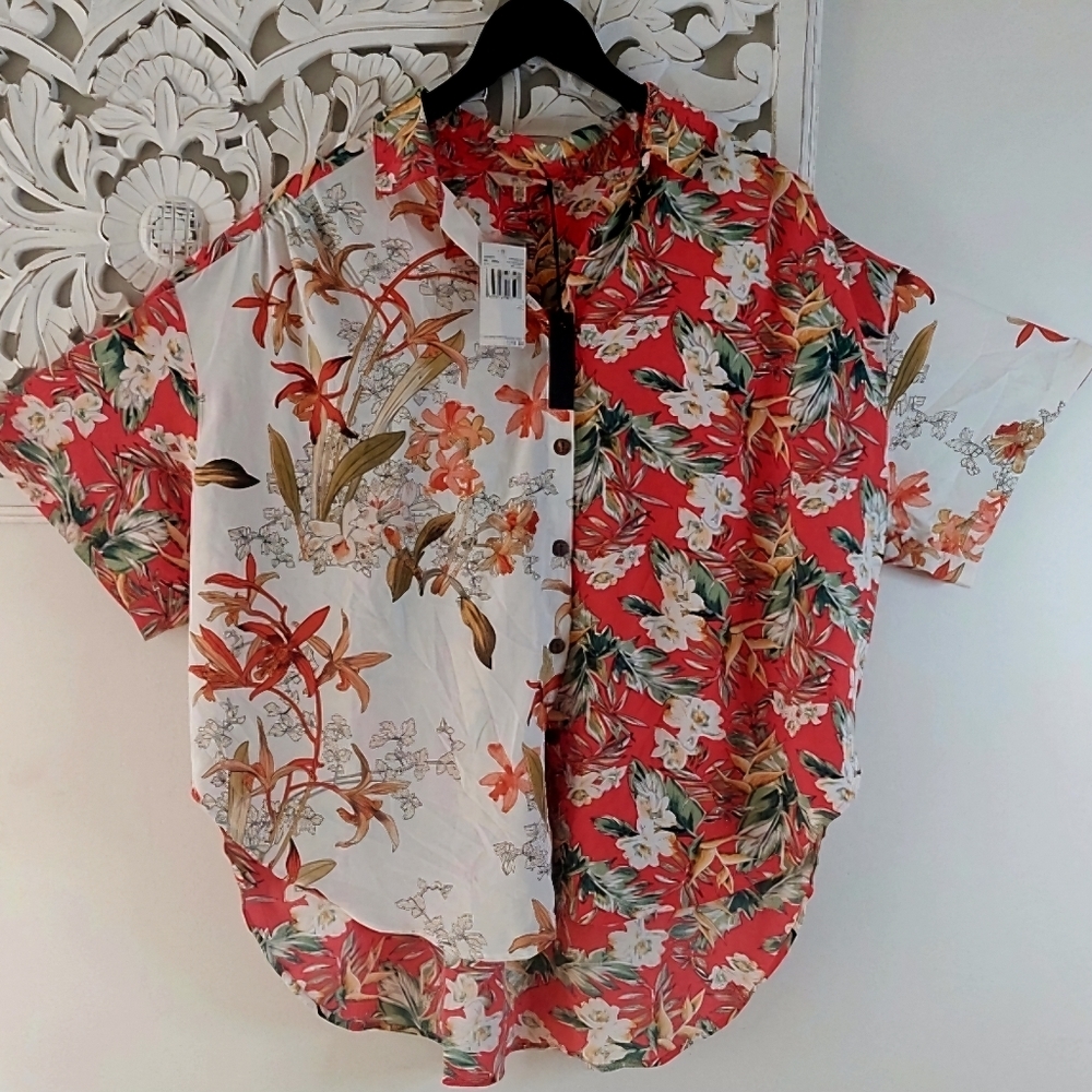 NWT Buffalo David Bitton Large Red Cream Tropical Print Button Front Blouse